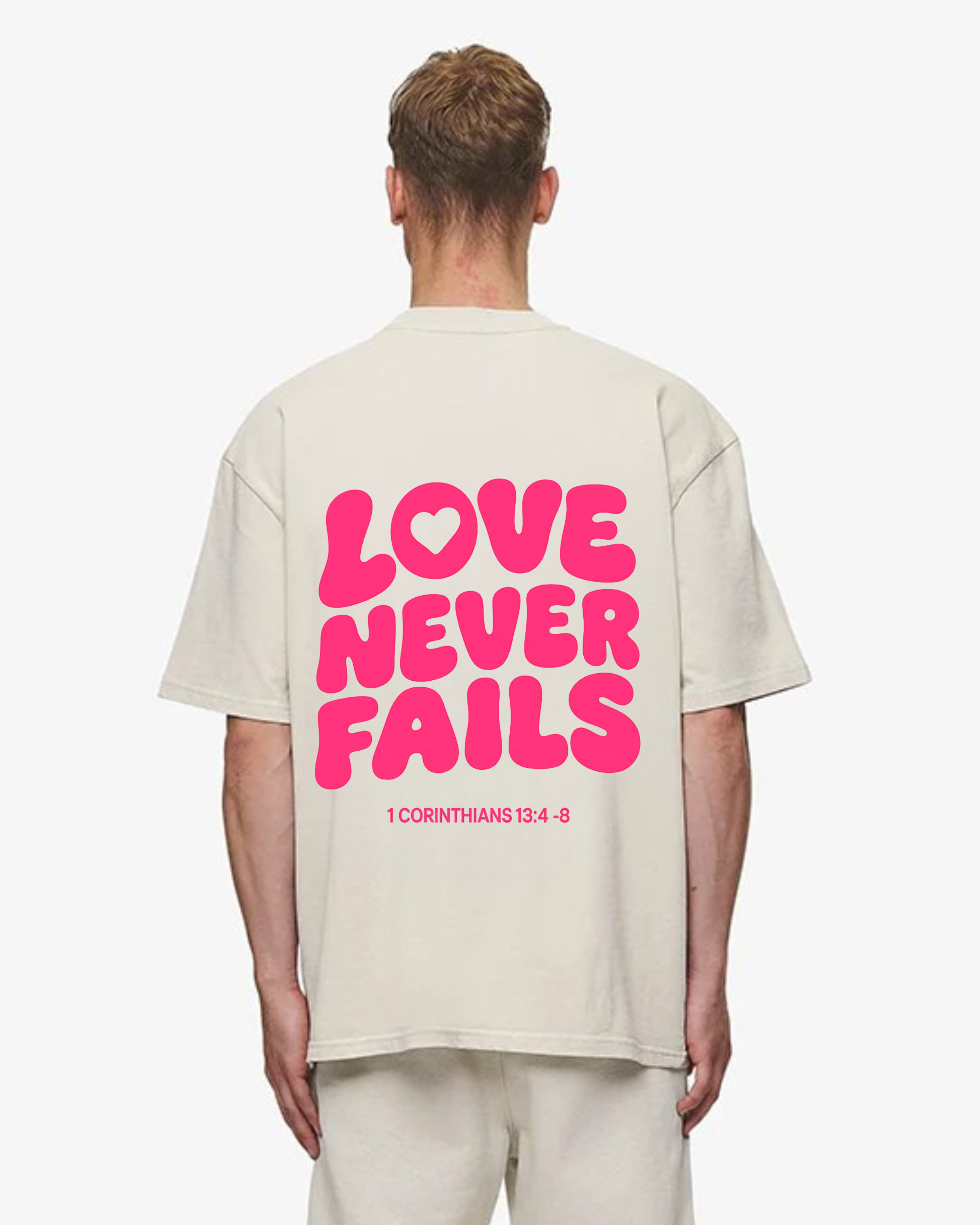 Love never fails Oversized Shirt
